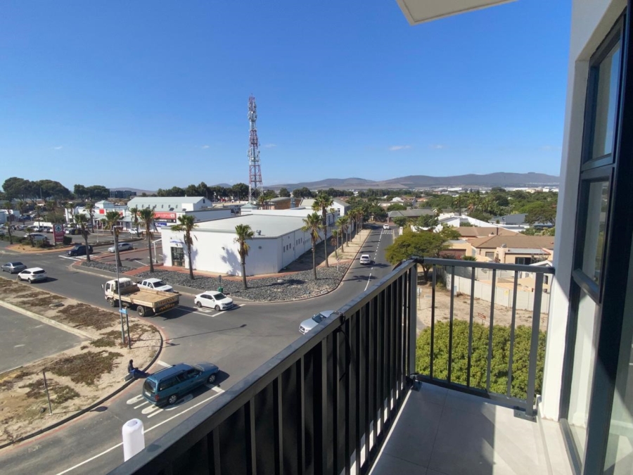 2 Bedroom Property for Sale in Table View Western Cape